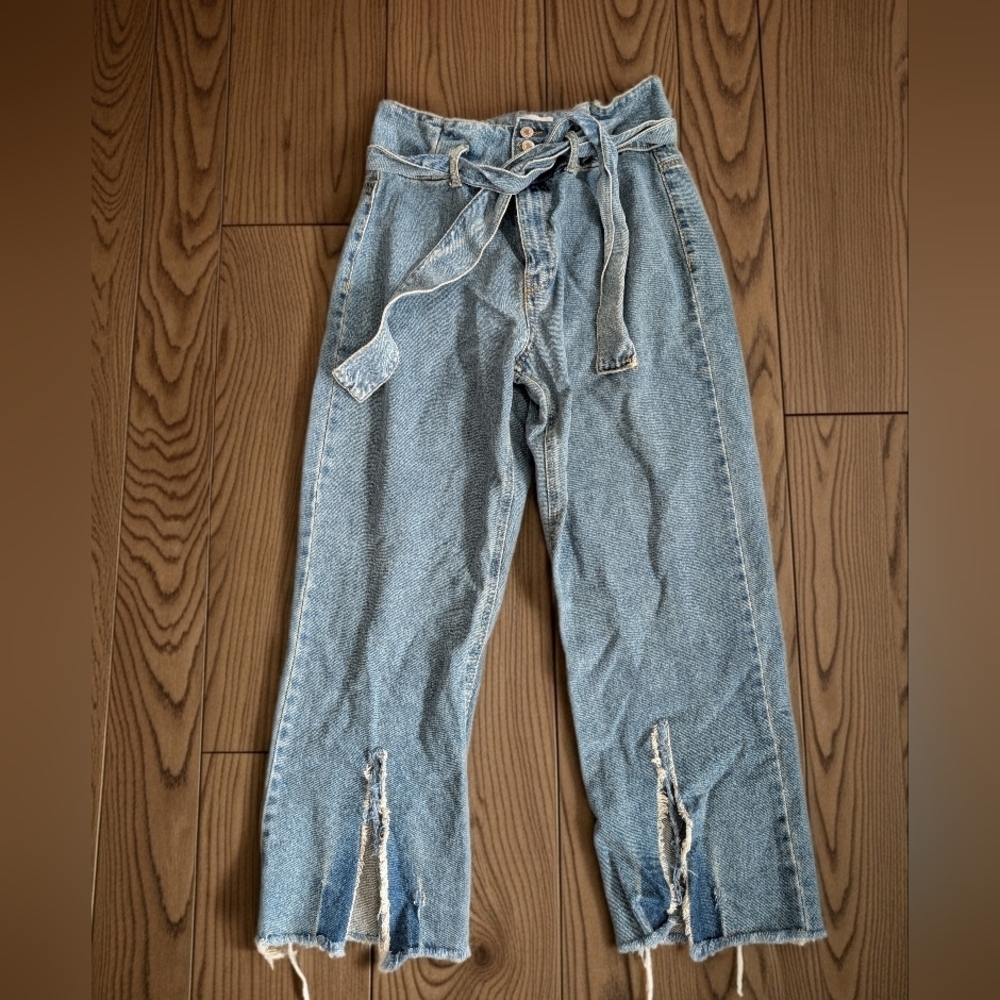 Forever 21 Light Blue High Rise Jeans with Belt